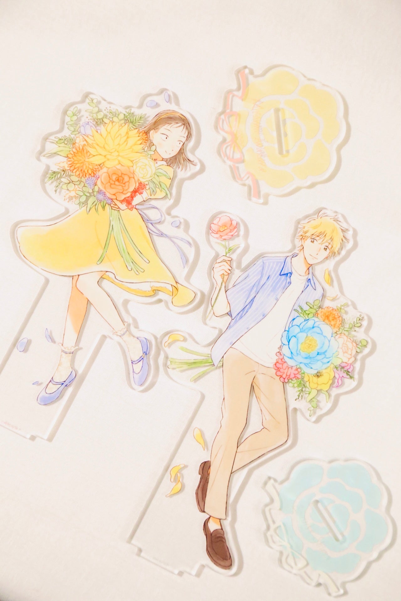 Skip and Loafer Acrylic Stands & Folder