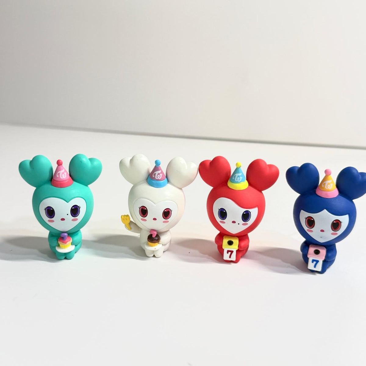 Twice Lovely Gashapon Set - Bandai