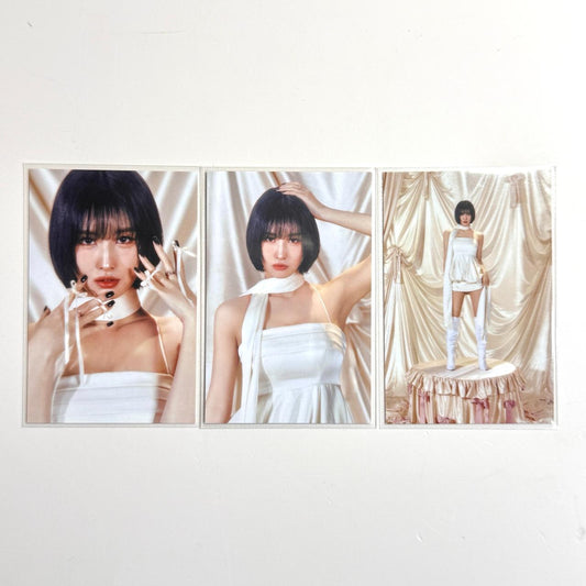 Twice This is For World Tour Incheon Momo Photocard Set